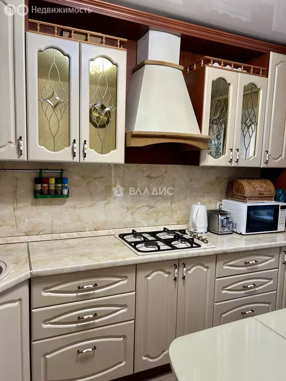 3-комнатная квартира: Нижний Новгород, Школьная улица, 32 (61.3 м) - Фото 2