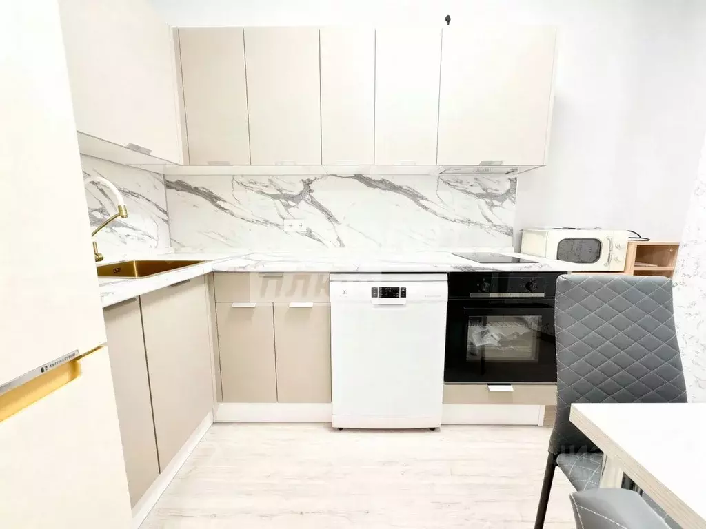 Студия Московская область, Долгопрудный Парковая ул., 42к1 (35.0 м) - Фото 1