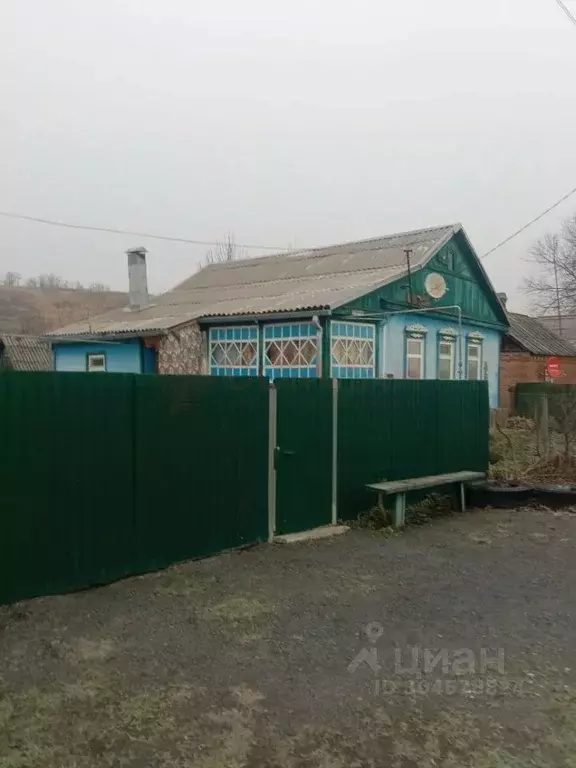 Дом в Ростовская область, Родионово-Несветайское с/пос, Авилов хут. ... - Фото 0