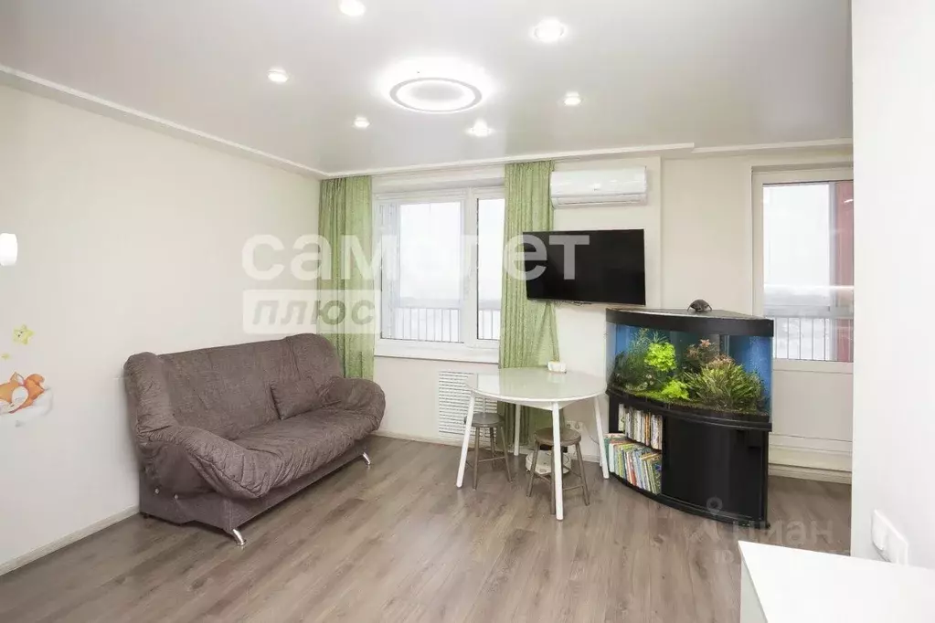 1-к кв. Кемеровская область, Кемерово просп. Шахтеров, 90 (31.2 м) - Фото 2