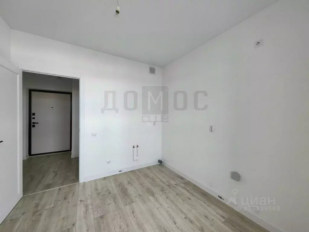 3-к кв. Свердловская область, Екатеринбург ул. Монтерская, 8/2 (60.1 ... - Фото 2