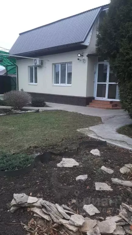 Дом в Саратовская область, Энгельсский район, Красноярское ... - Фото 1