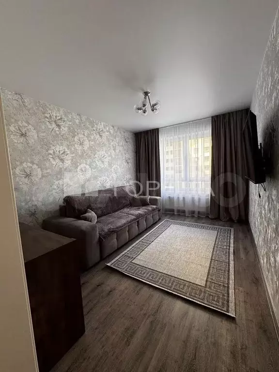 1-к. квартира, 42 м, 15/25 эт. - Фото 0