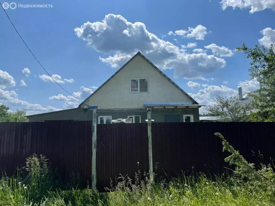 Дом в село Старолетово, улица Хохловка (133 м) - Фото 0