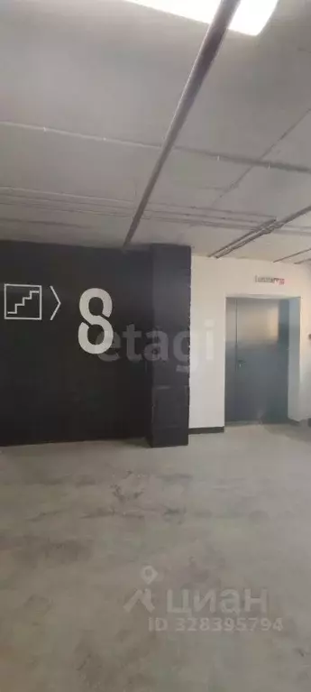 Гараж в Тюменская область, Тюмень ул. Тимофея Чаркова, 89 (13 м) - Фото 2