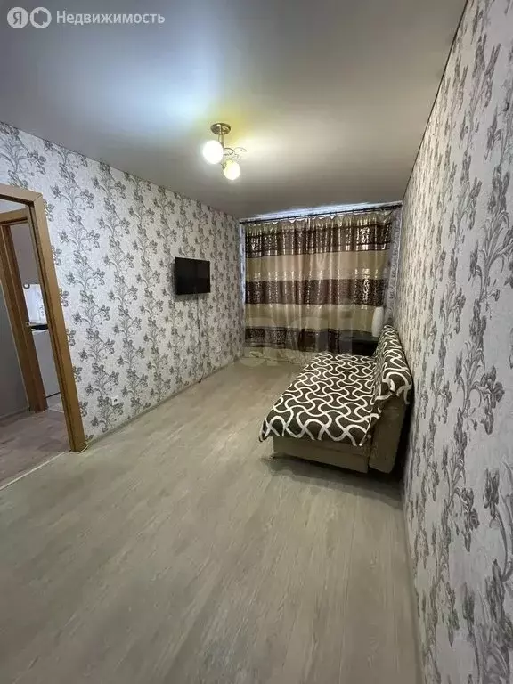 1-комнатная квартира: Тюмень, улица Станислава Карнацевича, 7 (30 м) - Фото 2