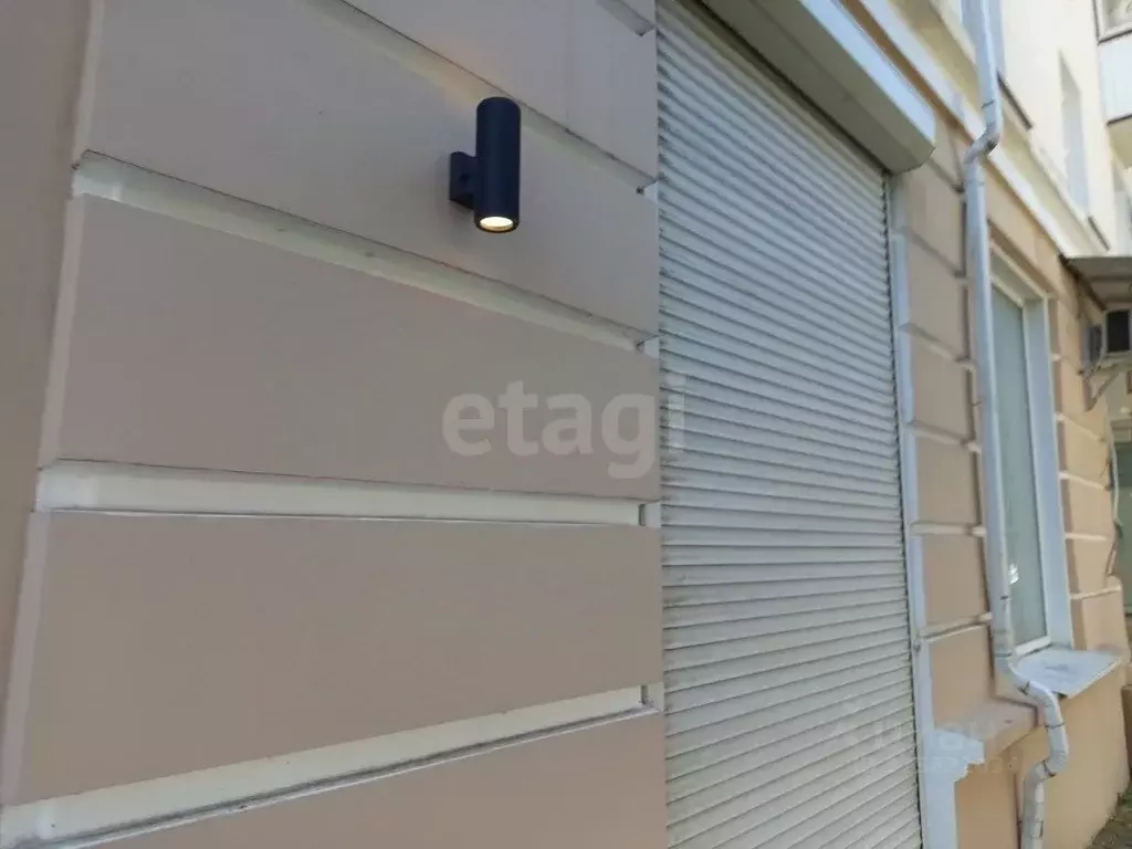 Торговая площадь в Адыгея, Майкоп Советская ул., 207 (36 м) - Фото 1