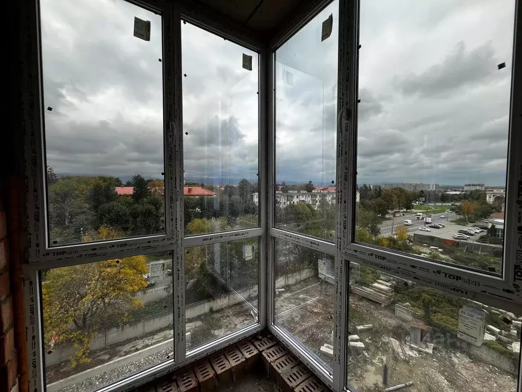 2-к кв. Кабардино-Балкария, Нальчик ул. Идарова, 176 (74.0 м) - Фото 1