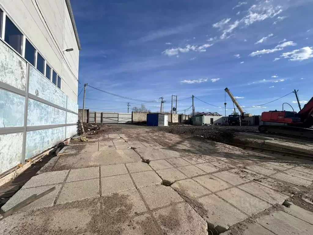 Помещение свободного назначения в Татарстан, Набережные Челны тракт ... - Фото 0