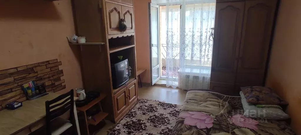 Комната Омская область, Омск Пригородная ул., 5 - Фото 0