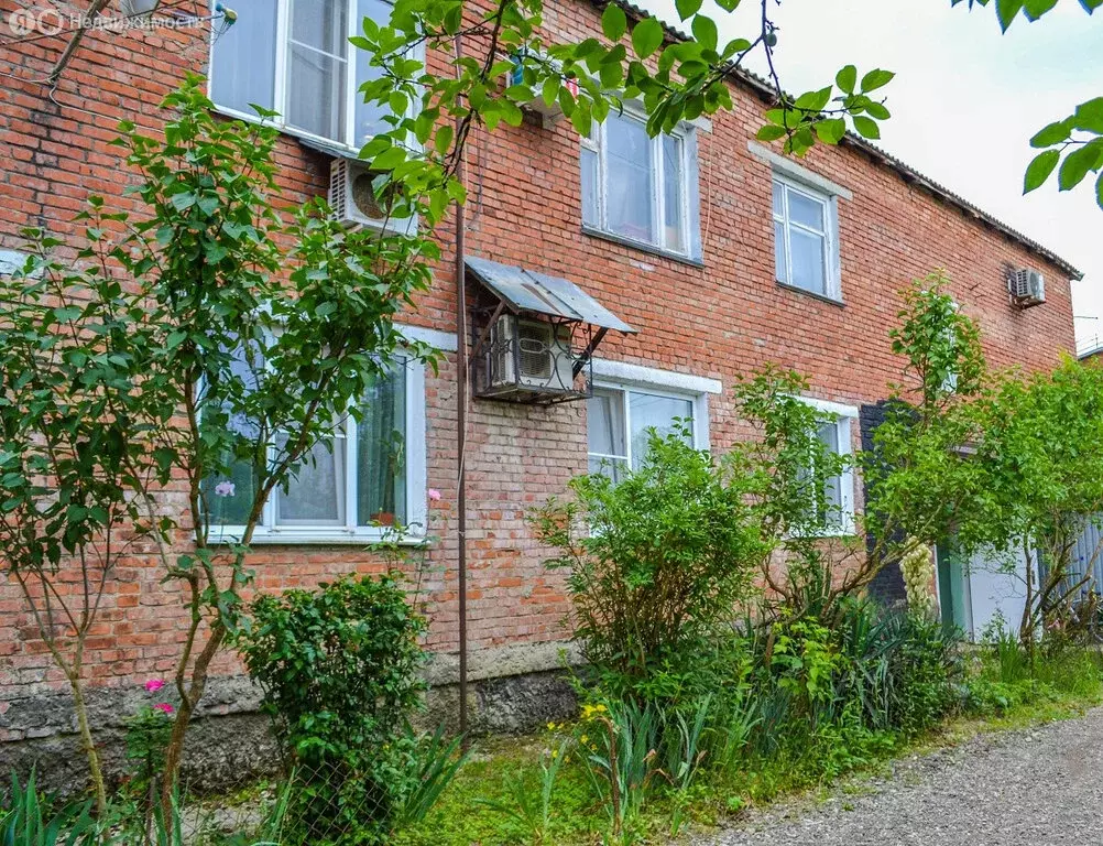 3-комнатная квартира: Горячий Ключ, улица Ярославского, 117/8 (63 м) - Фото 1