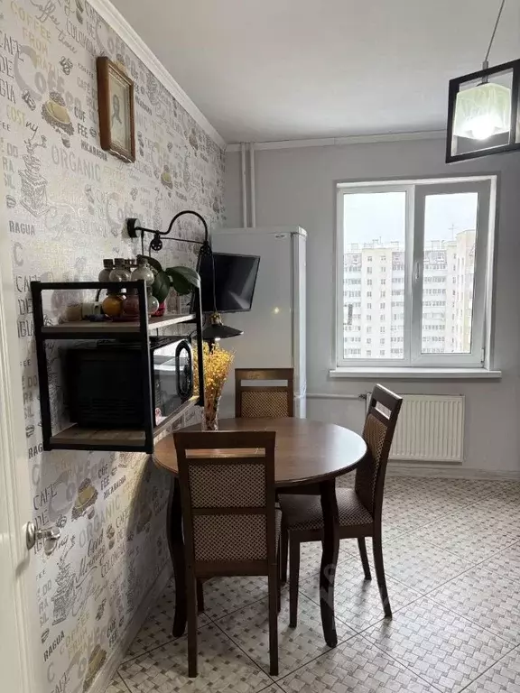 3-к кв. Санкт-Петербург пос. Парголово, ул. Тихоокеанская, 5 (82.4 м) - Фото 2