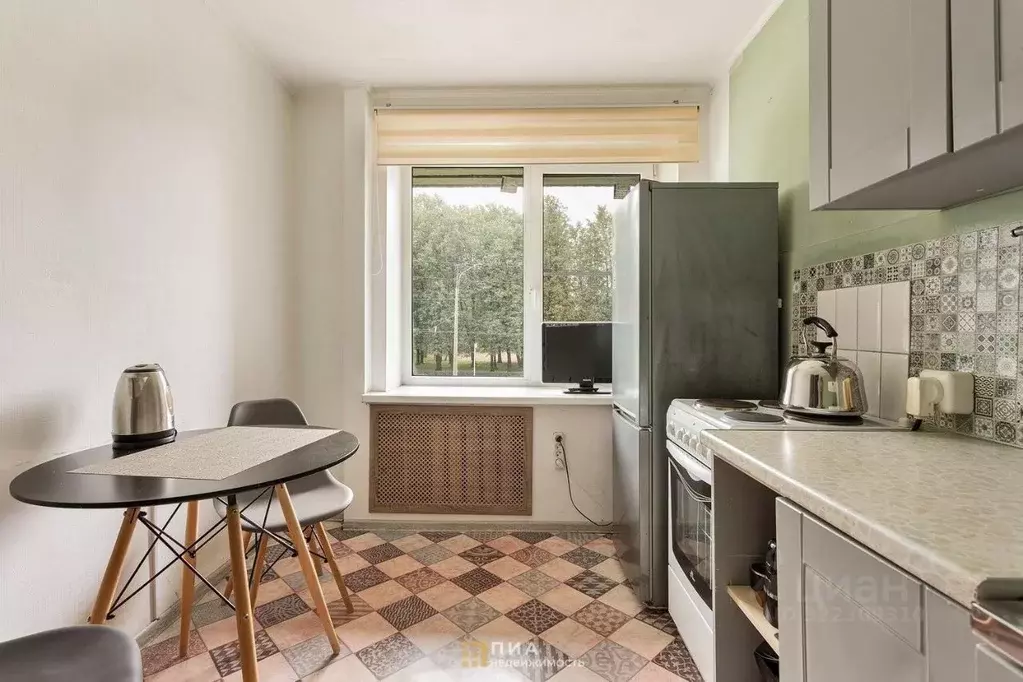 1-к кв. Санкт-Петербург Среднеохтинский просп., 59 (35.5 м) - Фото 1