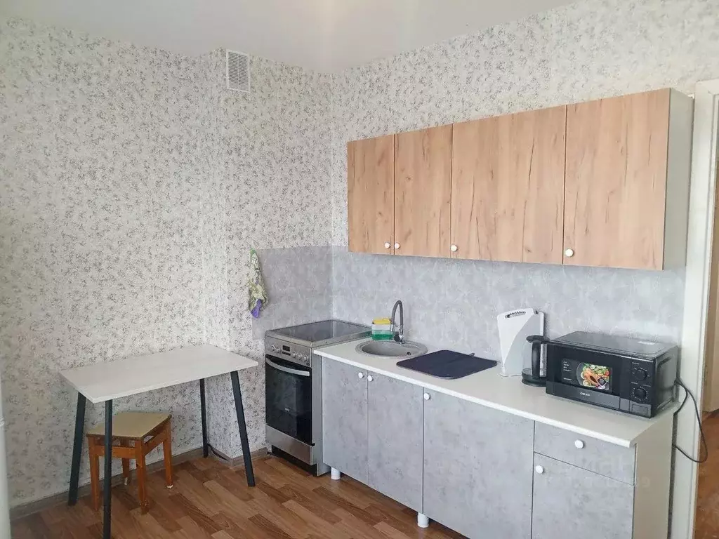 1-к кв. Тюменская область, Тобольск ул. 4-я Северная, 8 (43.3 м) - Фото 0