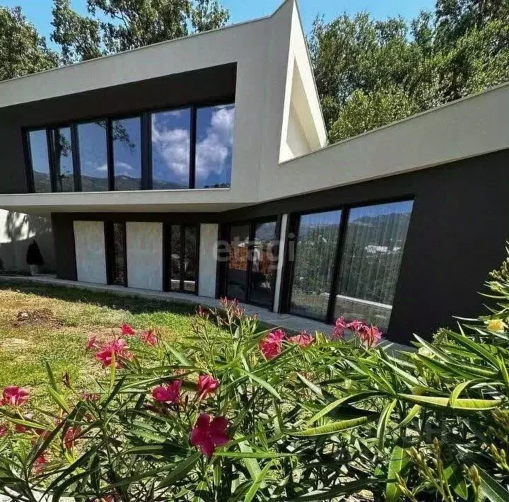 Дом в Крым, Ялта ул. Шеломеевская, 9А (350 м) - Фото 1