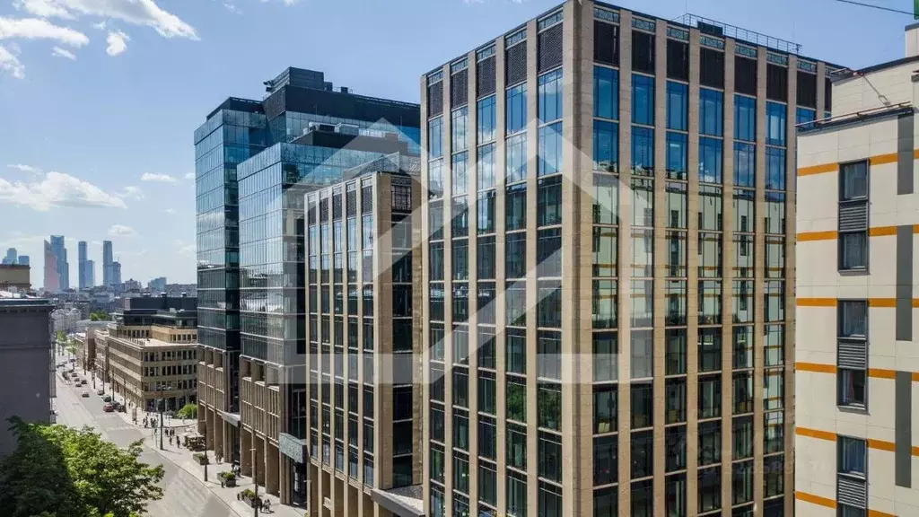 Помещение свободного назначения в Москва Лесная ул., 7 (1522 м) - Фото 1