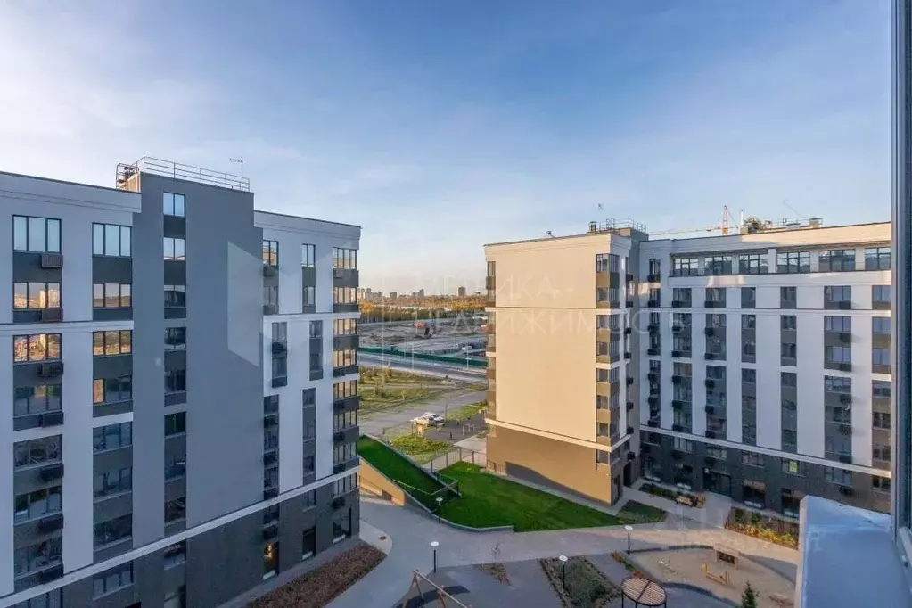 2-к кв. Тюменская область, Тюмень ул. Тимофея Кармацкого, 3 (67.0 м) - Фото 1