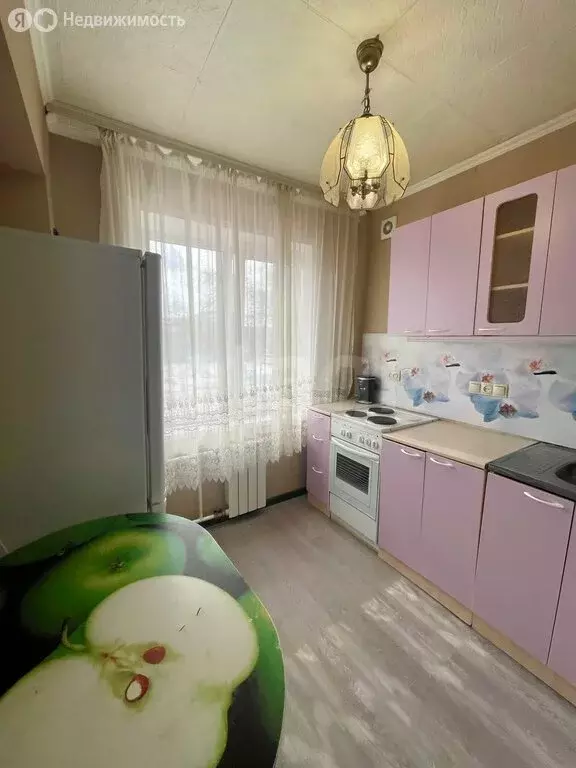 4-комнатная квартира: Ачинск, улица Манкевича, 16 (58.7 м) - Фото 1