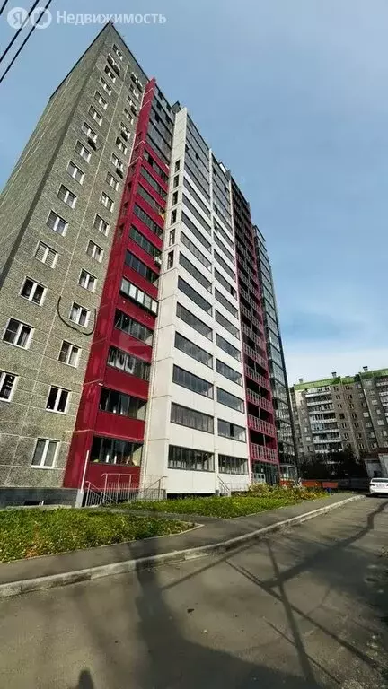 3-комнатная квартира: Челябинск, Электростальская улица, 20 (72.5 м) - Фото 1