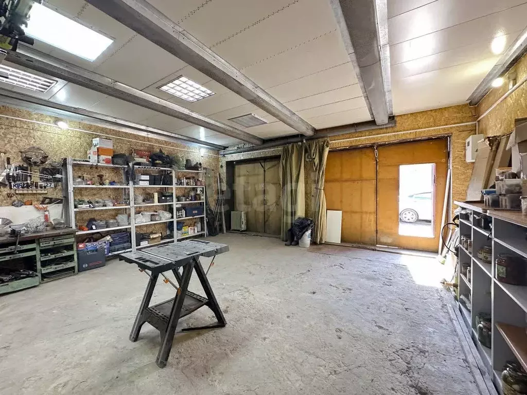 Гараж в Хабаровский край, Комсомольск-на-Амуре ул. Кирова, 8 (46 м) - Фото 0