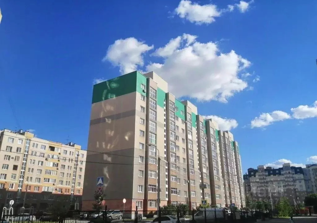 1-к кв. Омская область, Омск бул. Архитекторов, 12к1 (40.0 м) - Фото 2