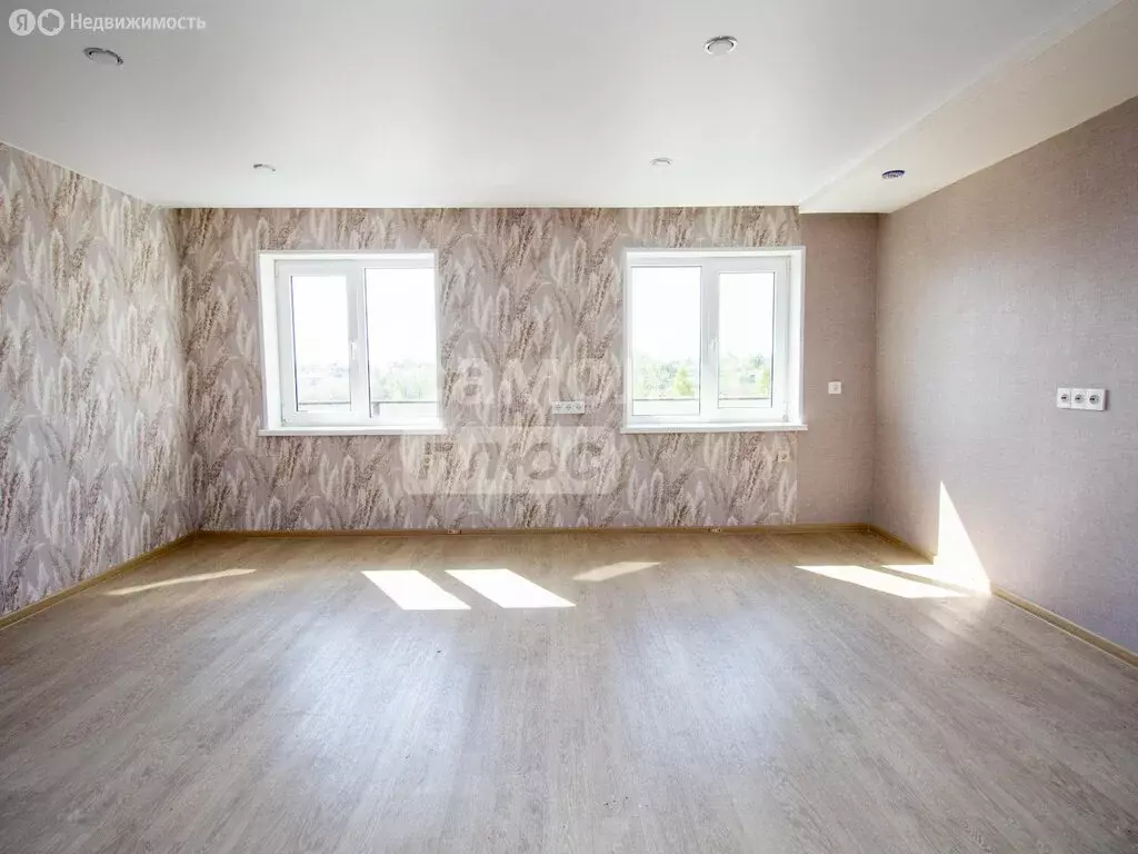 Дом в село Ундоры, Красная улица, 21 (100 м) - Фото 0