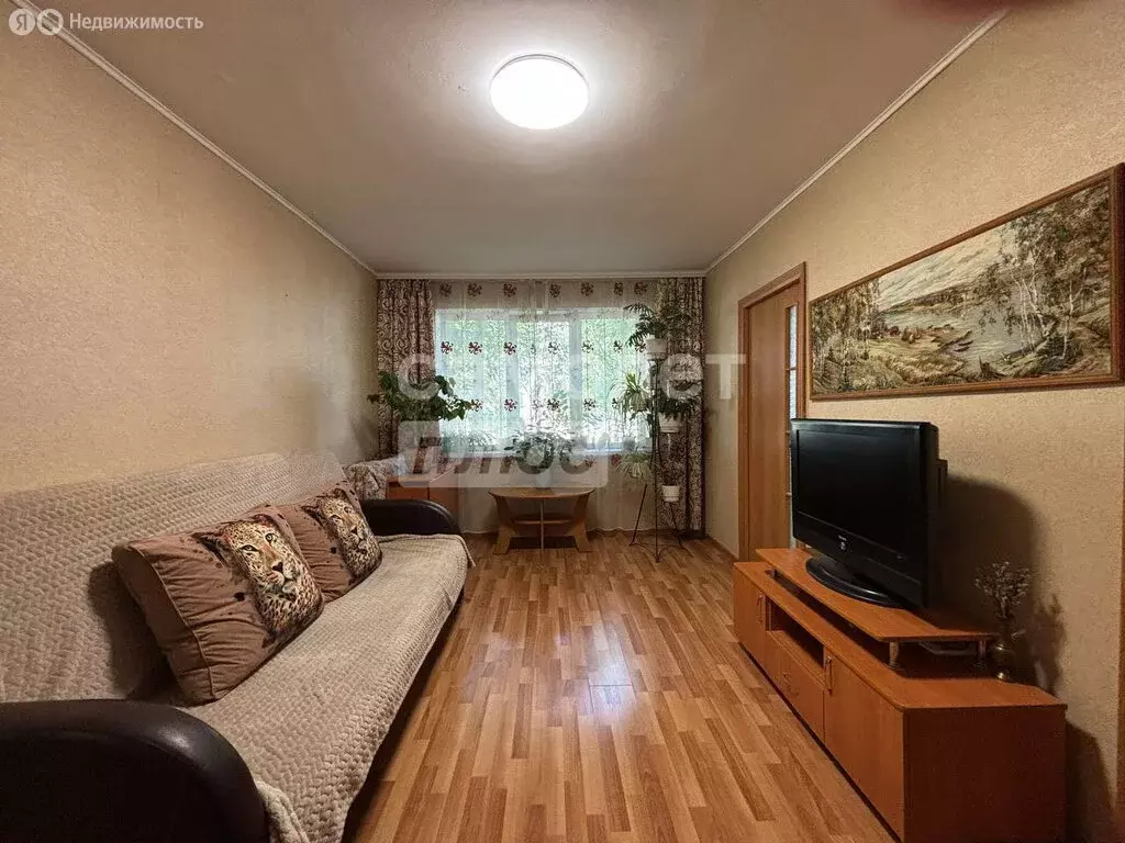 3-комнатная квартира: Пермь, улица Капитана Ерёмина, 21 (47.4 м) - Фото 0
