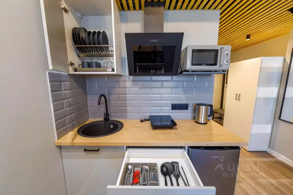 1-к кв. Свердловская область, Екатеринбург ул. Крестинского, 35 (30.0 ... - Фото 2