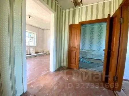 Дом в Омская область, Любинский рп ул. Ленина, 70 (50 м) - Фото 2