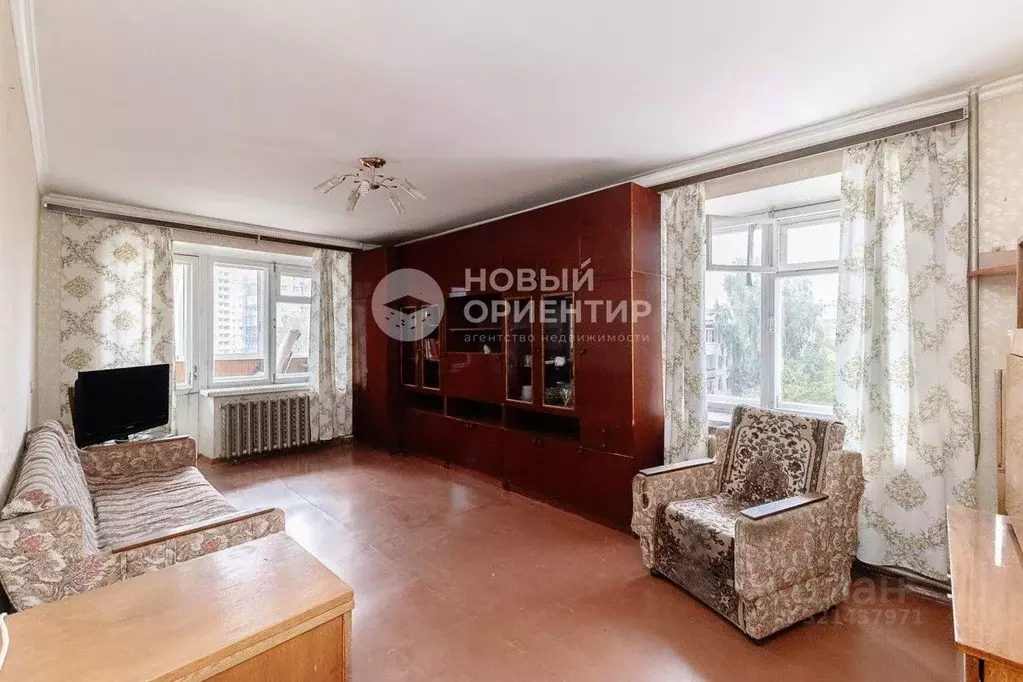 2-к кв. Свердловская область, Екатеринбург ул. Инженерная, 19А (49.0 ... - Фото 1