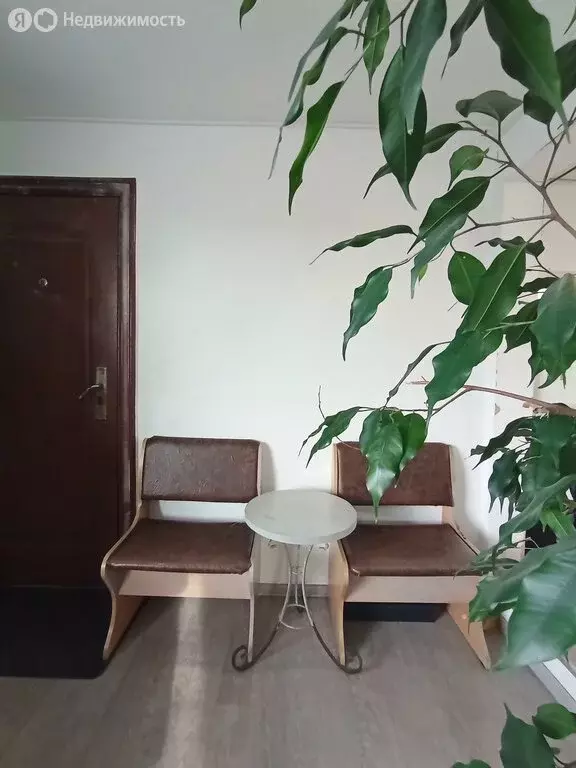 Дом в село Новоенисейка, улица Лебедева, 66 (100 м) - Фото 2