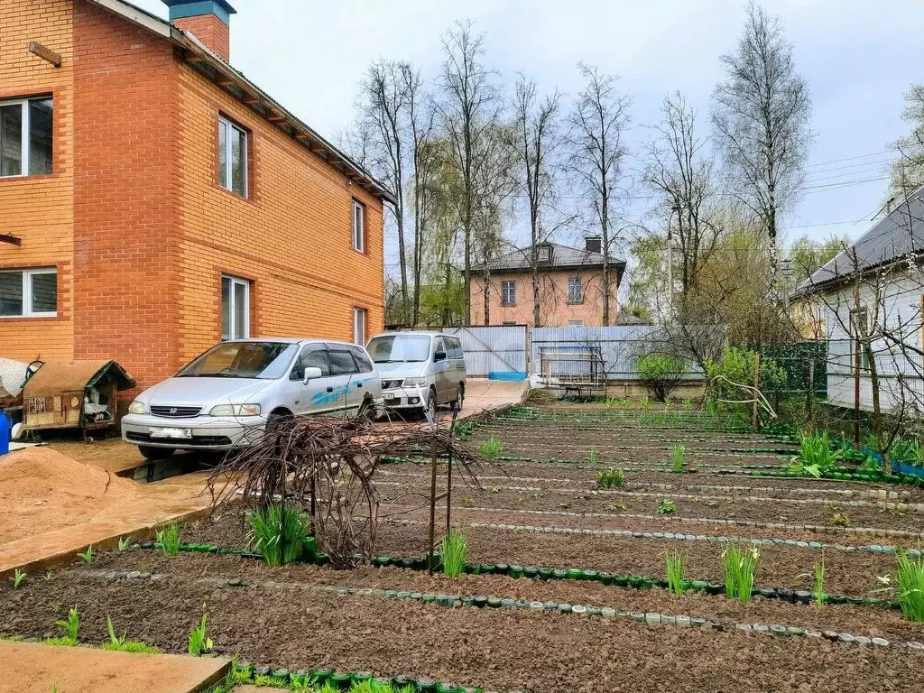 Дом в Смоленская область, Смоленск ул. Генерала Лукина, 11 (220 м) - Фото 0