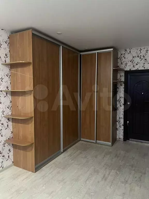 Комната 21 м в 6-к., 6/9 эт. - Фото 0