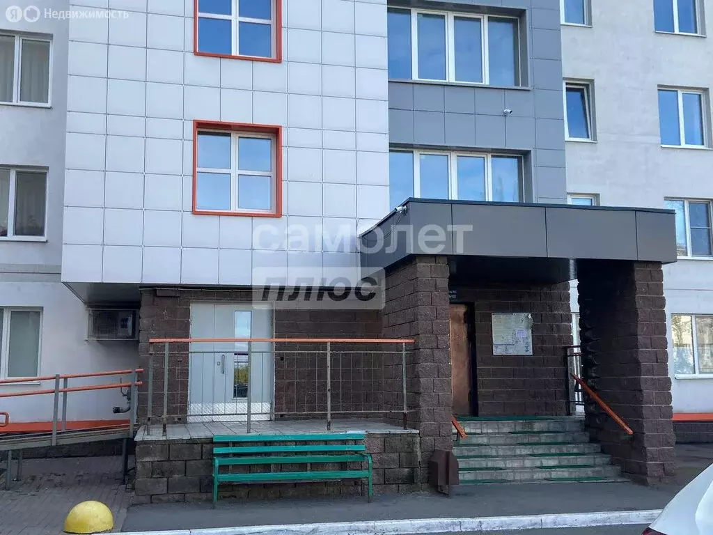 3-комнатная квартира: Уфа, улица Блюхера, 1/3 (67.4 м) - Фото 1