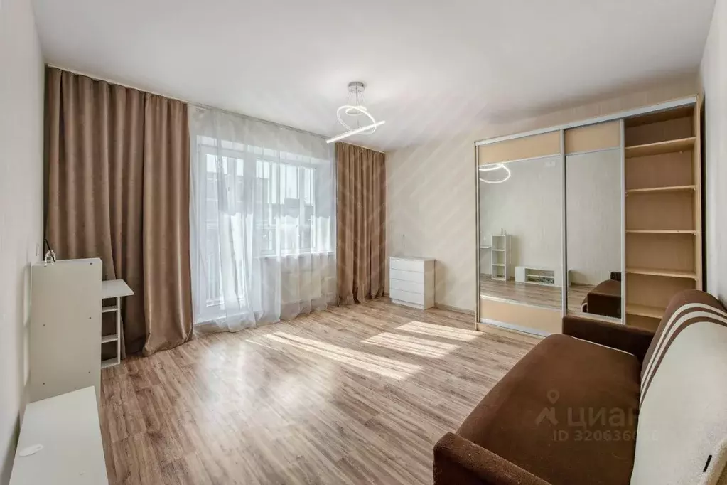 1-к кв. Челябинская область, Челябинск Набережная ул., 3Б (35.6 м) - Фото 0