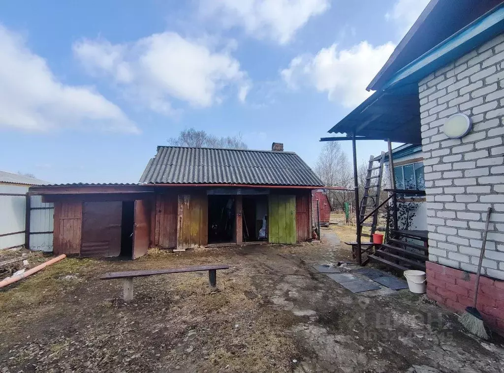 Дом в Брянская область, Навля рп ул. 10-я Танковая Бригада, 14 (63 м) - Фото 2