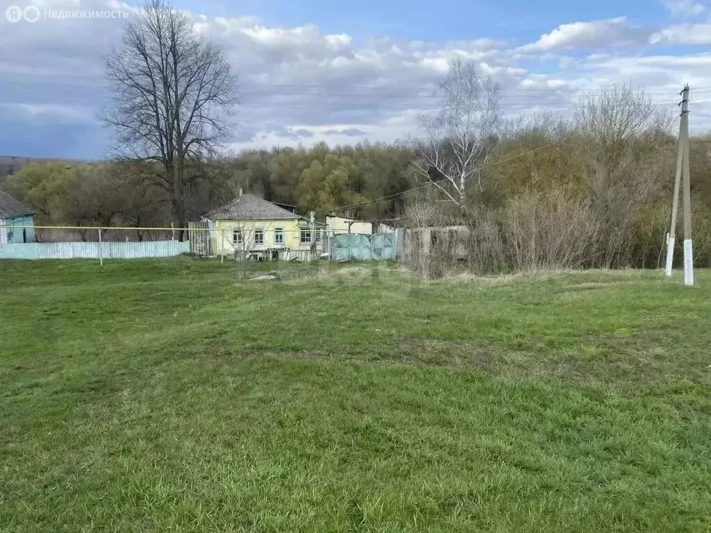 Дом в село Воскресеновка, Придорожная улица (45 м) - Фото 1