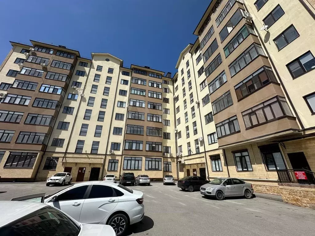 2-к. квартира, 63 м, 8/8 эт. - Фото 1