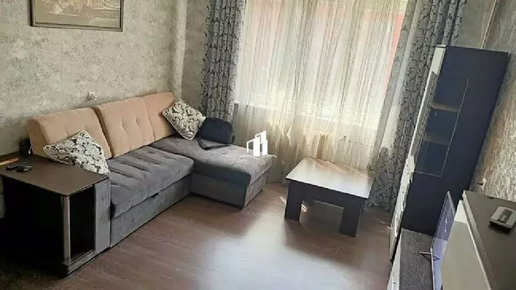 Продается 3-комнатная квартира - Фото 2