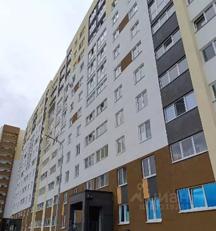 1-к кв. Саратовская область, Энгельс Волжский просп., 63А (29.0 м) - Фото 0