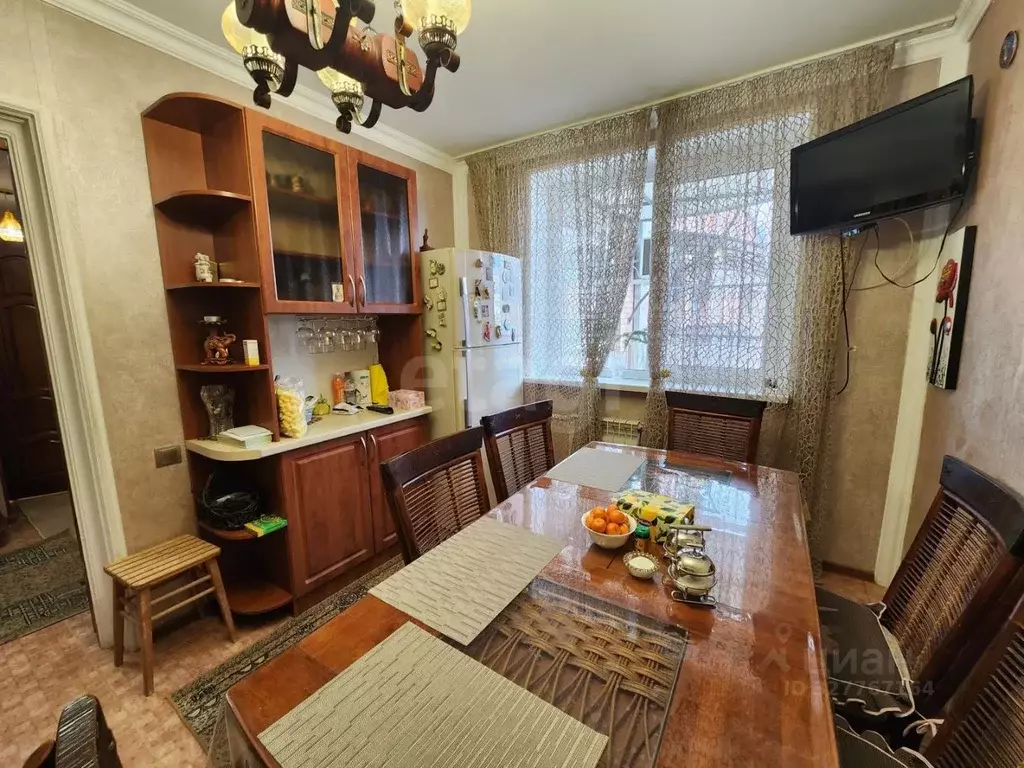 3-к кв. Северная Осетия, Владикавказ Владикавказская ул., 65 (90.0 м) - Фото 2