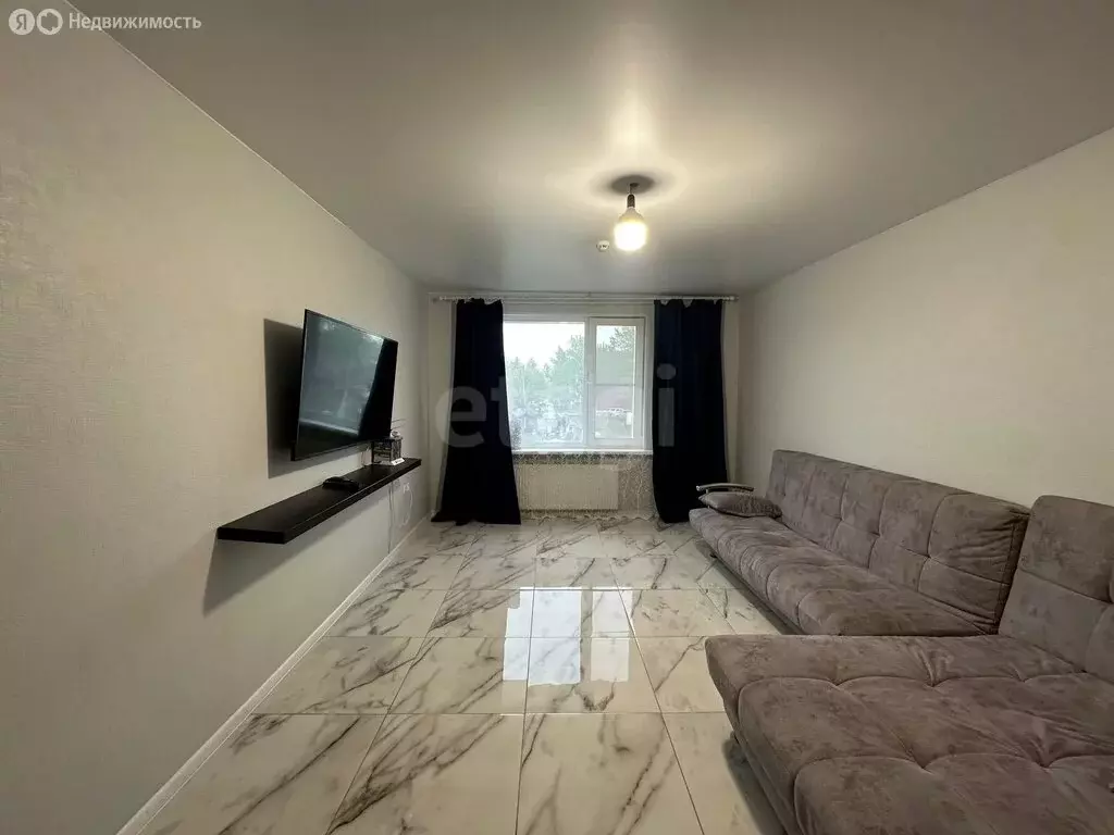 3-комнатная квартира: Елизово, улица Завойко, 55 (73.9 м) - Фото 2