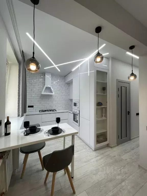 3-к кв. Самарская область, Новокуйбышевск ул. 50-летия НПЗ, 4А (66.8 ... - Фото 0