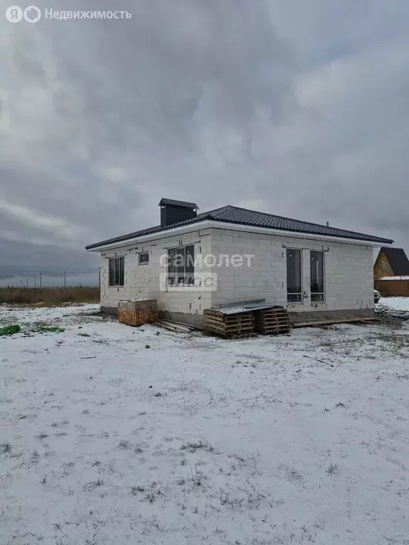 Дом в Курский район, Клюквинский сельсовет, деревня Долгое (84 м) - Фото 1