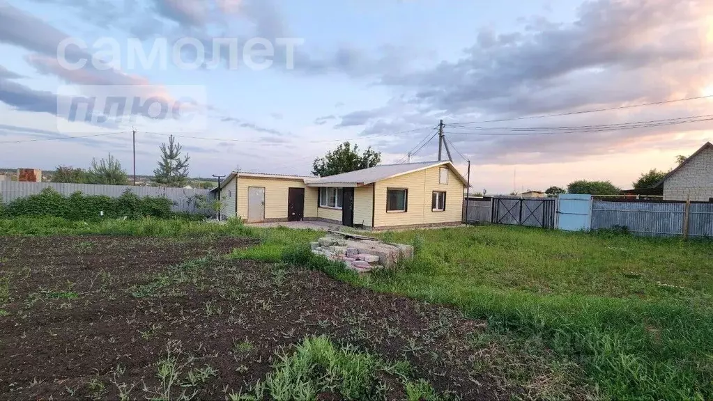Дом в Саратовская область, Радуга СНТ 1 (40 м) - Фото 0