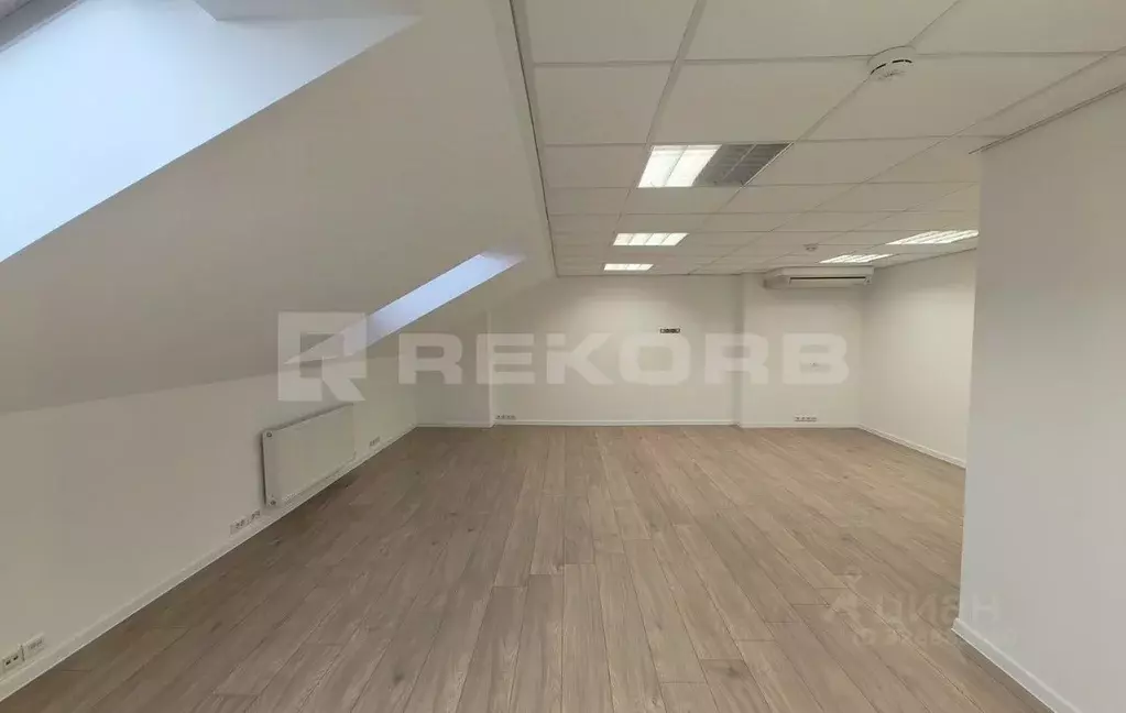 Офис в Санкт-Петербург Калужский пер., 3К (188 м) - Фото 2