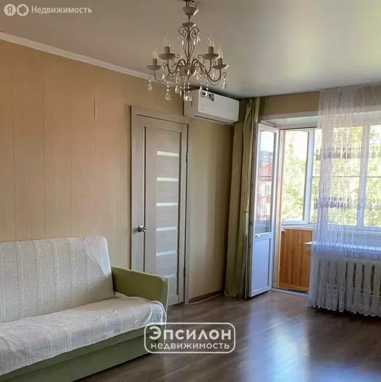 2-комнатная квартира: Курск, улица Дубровинского, 5 (42 м) - Фото 0