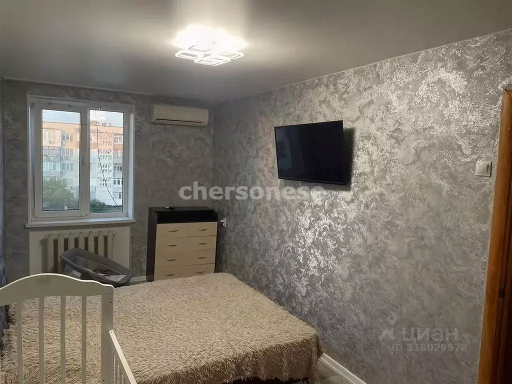 2-к кв. Севастополь ул. Бориса Михайлова, 14 (49.2 м) - Фото 0