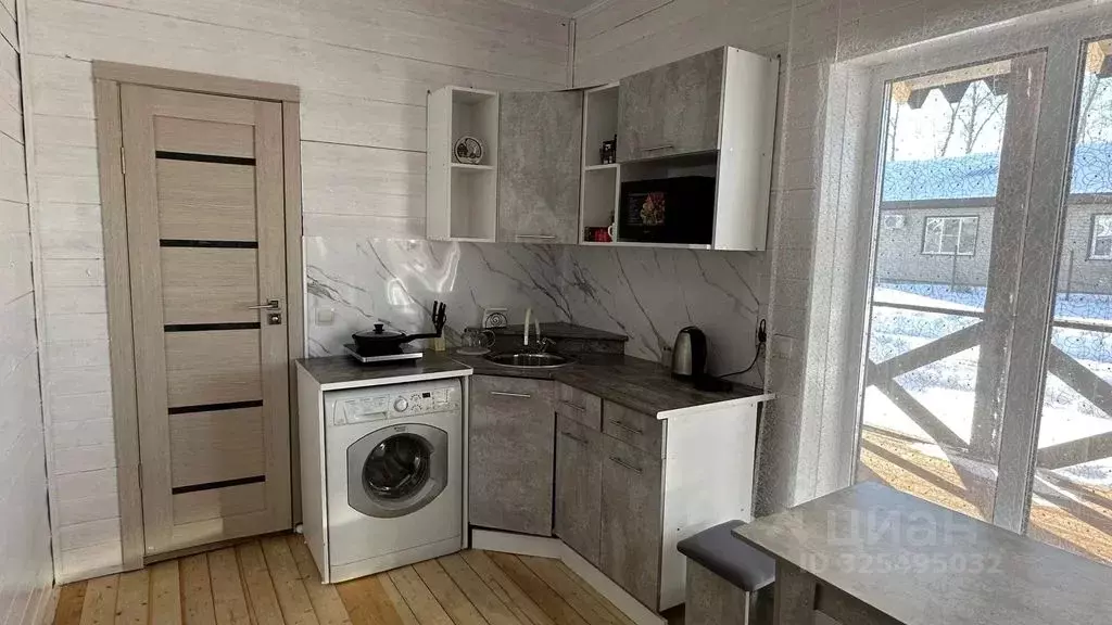 Дом в Алтай, Майминский район, пос. Дубровка ул. Сафронова, 53 (35 м) - Фото 2