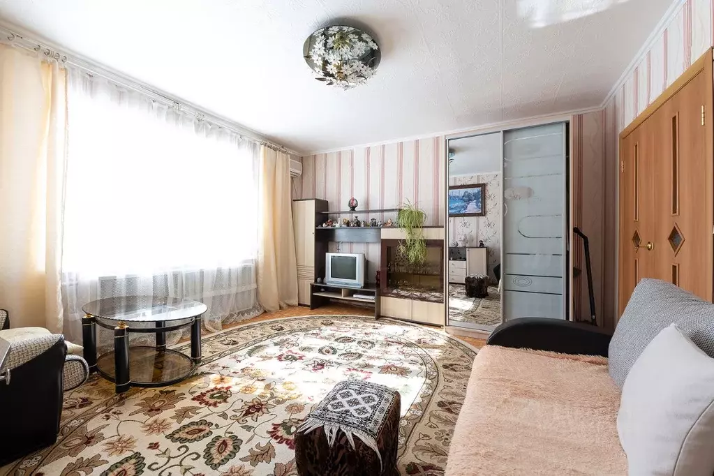 2-к кв. Хабаровский край, Хабаровск Северный мкр, ул. Стрельникова, 16 ... - Фото 0